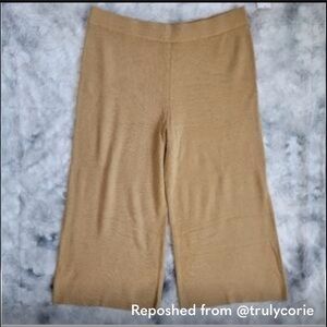 NWT a new day Tan “Cropped” Wide Leg Pants size 2X, BUT FIT 3X or 4X